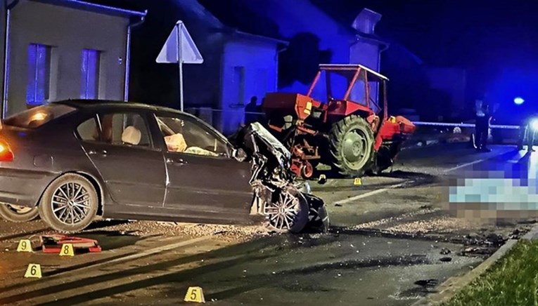 Lani se mrtav pijan BMW-om zabio u traktor, čovjek poginuo. Sad je optužen