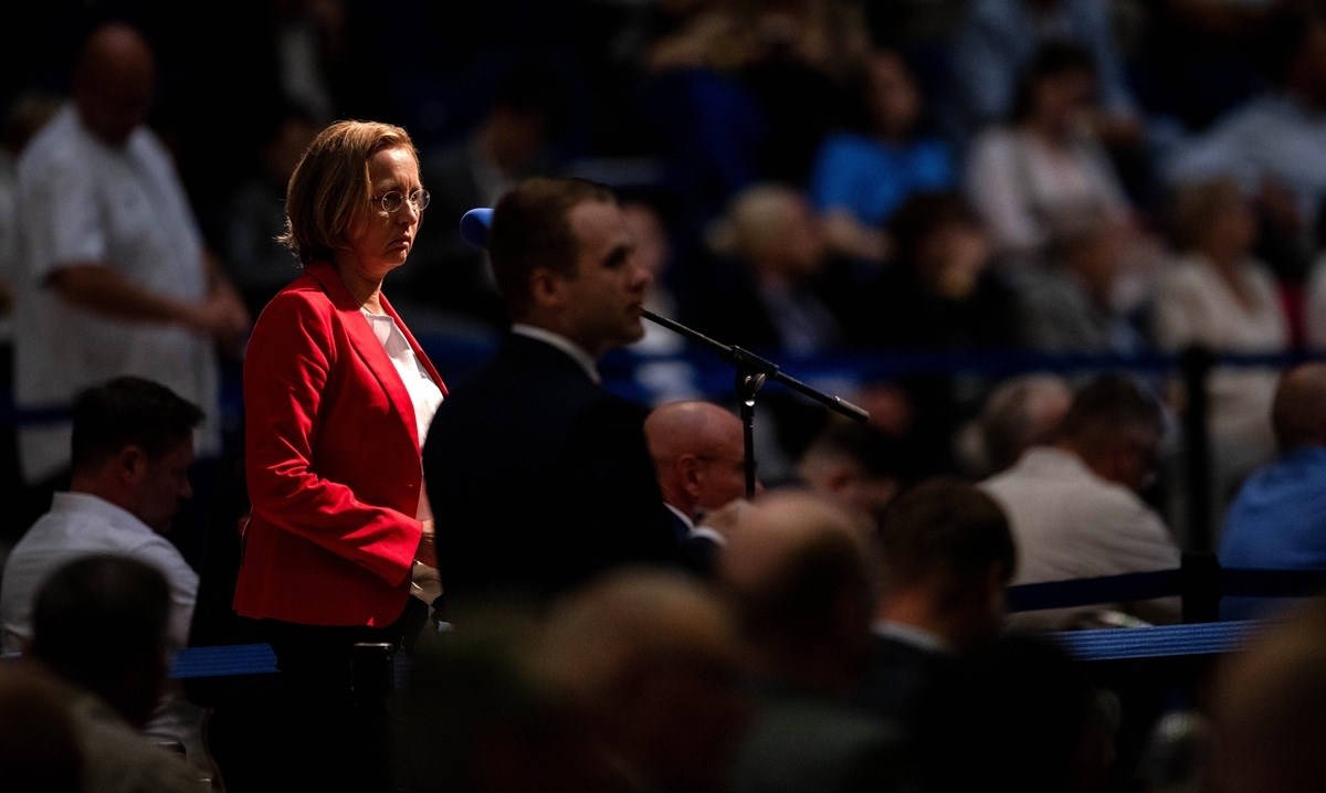 AfD-ovka: Ako Sirijci neće dobrovoljno otići, mi ćemo im pomoći da odu