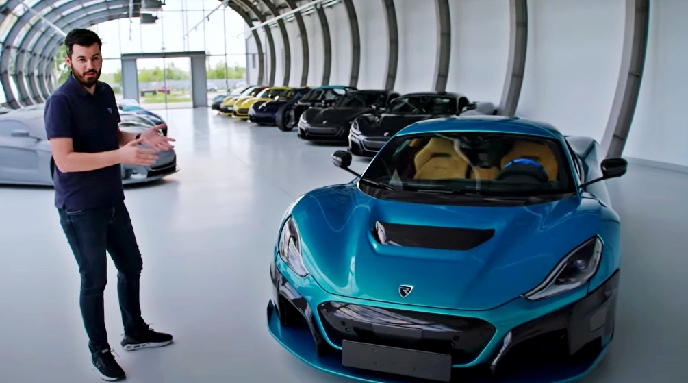 VIDEO Rimac: Napravili smo 18 Nevera tijekom razvoja auta, 14 ih je u ovoj prostoriji
