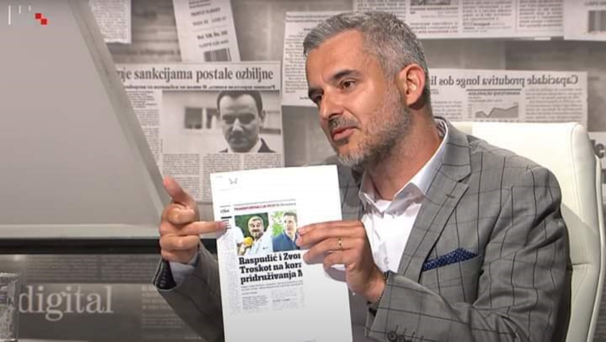 Reakcije na Fejsu: Je li Raspudić danas kod Stankovića pokazao srednji prst?