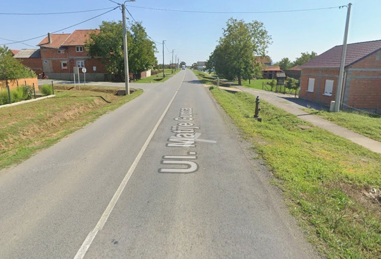 Kod Nove Gradiške pod opijatima skrivio nesreću. Dvije djevojke (18) teško ozlijeđene
