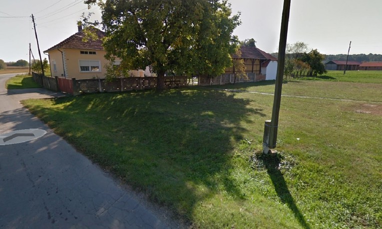 Teška nesreća kod Đurđevca, autom sletio u jarak i poginuo