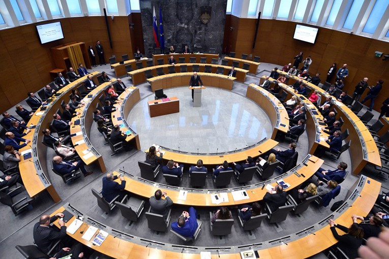 Slovenski parlament u prvom čitanju prihvatio zabranu rada nedjeljom