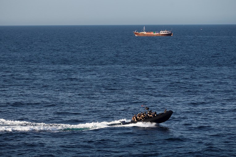 Troje kineskih državljana nestalo u Gani nakon piratskog napada
