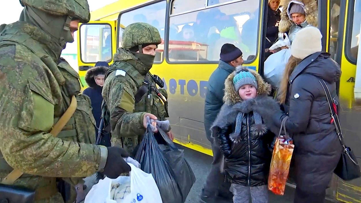 Ukrajinci: Rusi su otvorili vatru na buseve s civilima kod Harkiva, najmanje 7 mrtvih