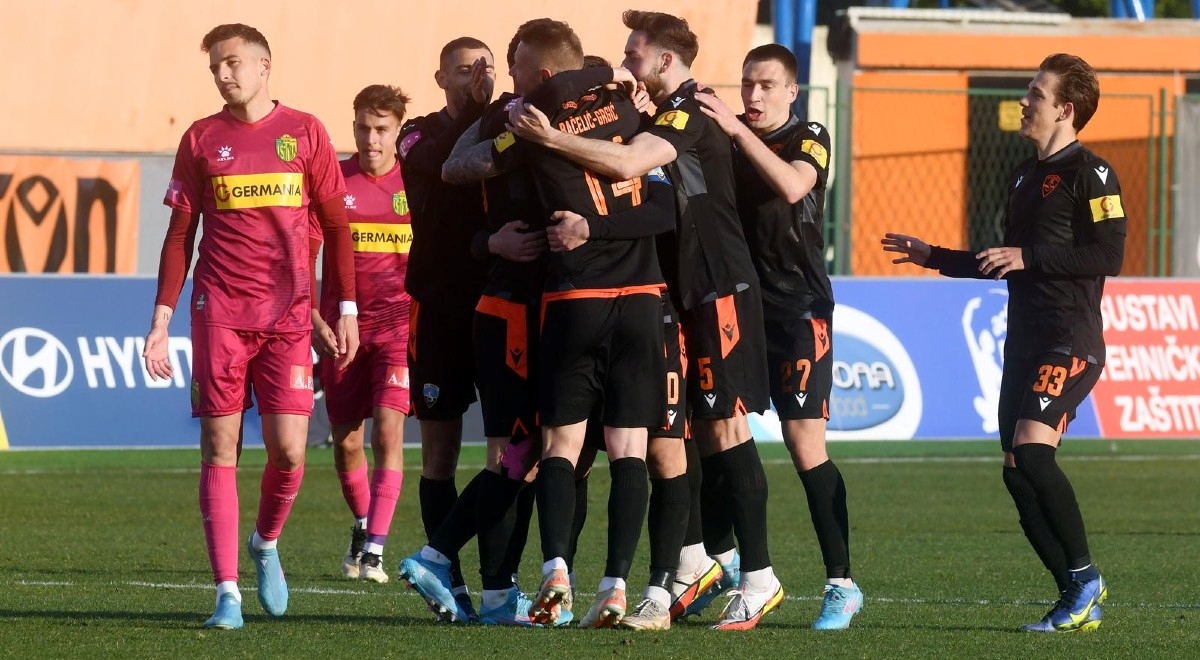 ŠIBENIK - ISTRA 2:1 Posuđeni igrač Dinama glavni u furioznom preokretu Šibenika