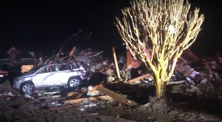VIDEO Tornado pogodio jug SAD-a, najmanje troje mrtvih