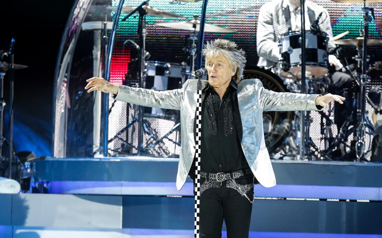 Rod Stewart se borio s rakom za vrijeme koncerta u Zagrebu: "To nitko ne zna..."