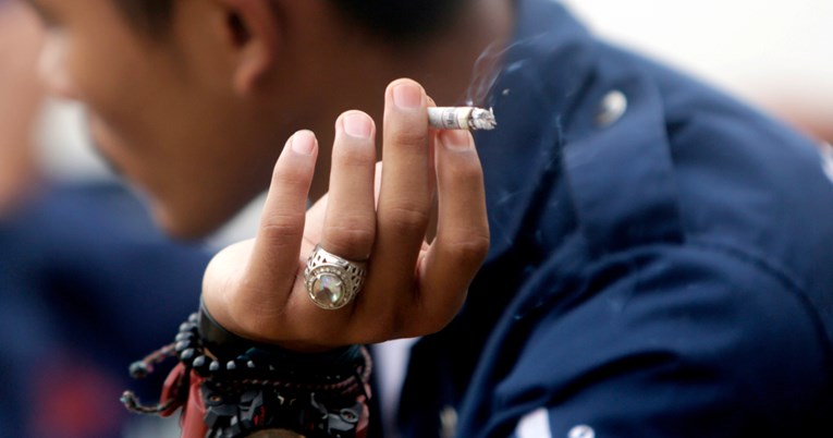 Studija pokazala da pušači imaju ozbiljne komplikacije s koronavirusom ako se zaraze