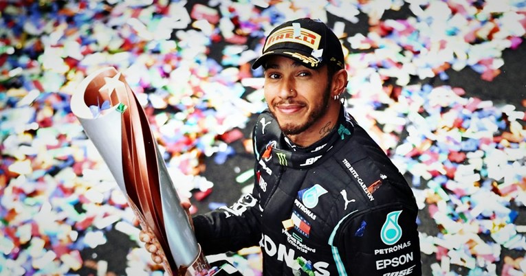 Lewis Hamilton dobiva titulu viteza