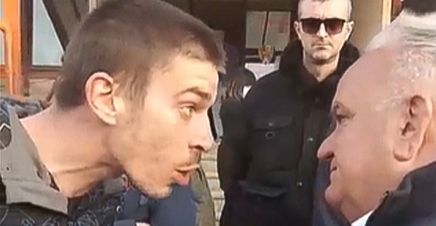 Objavljen video verbalnog napada na gradonačelnika Petrinje: "Gdje su novci, p****"