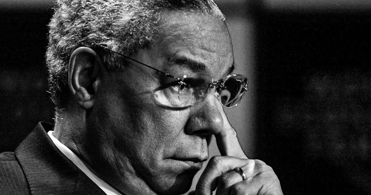 Colin Powell umro od korone: Protivio se intervenciji u BiH, pravdao invaziju Iraka