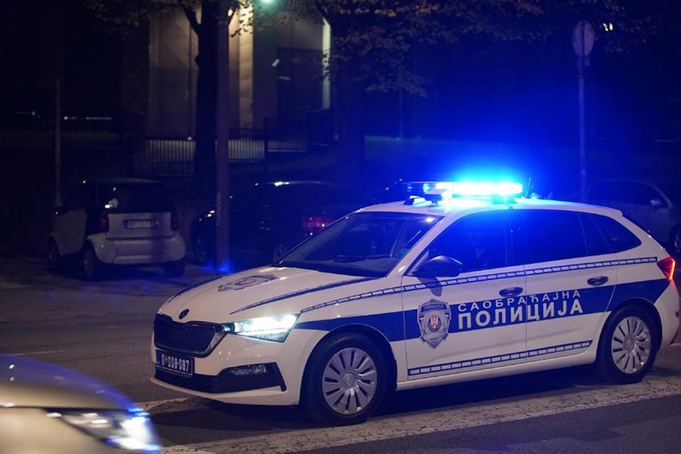 Žena koja je jučer u Beogradu napadnuta nožem pod istragom je zbog organiziranog kriminala