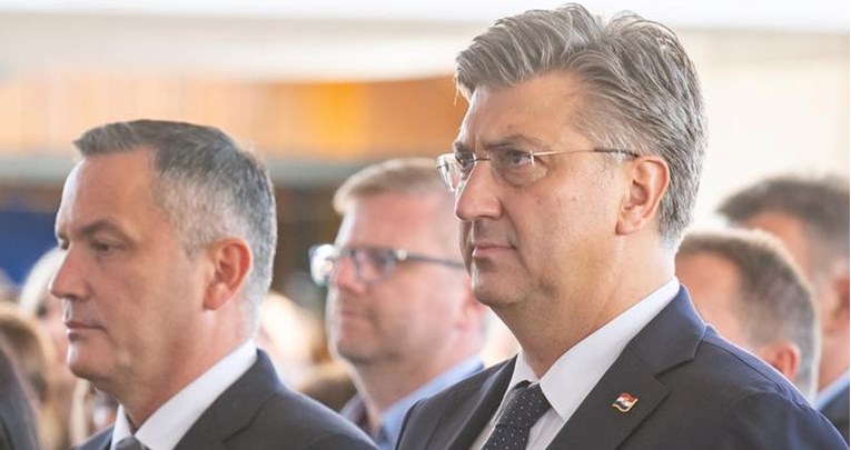 Plenković: Vlada smanjuje PDV, a cijena proizvoda se poveća