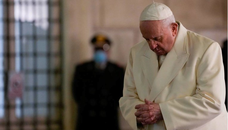 Papa osudio "kamena srca" i ravnodušnost prema patnjama migranata