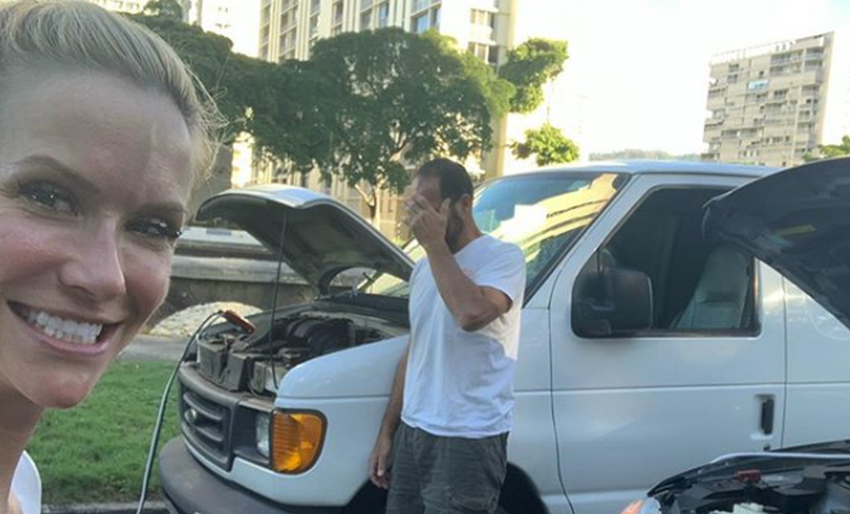 Lagala šefu zašto kasni na posao, odao je zbilja očajan Photoshop