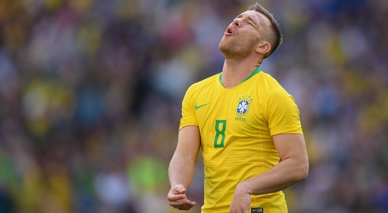 Teška ozljeda Brazilca koji je došao u Liverpool. Klopp: Ne znam kad će se vratiti