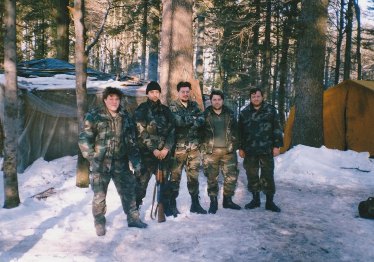 Ime mi je Slobodan, a hrvatski policajac me pita u čijoj sam vojsci bio branitelj