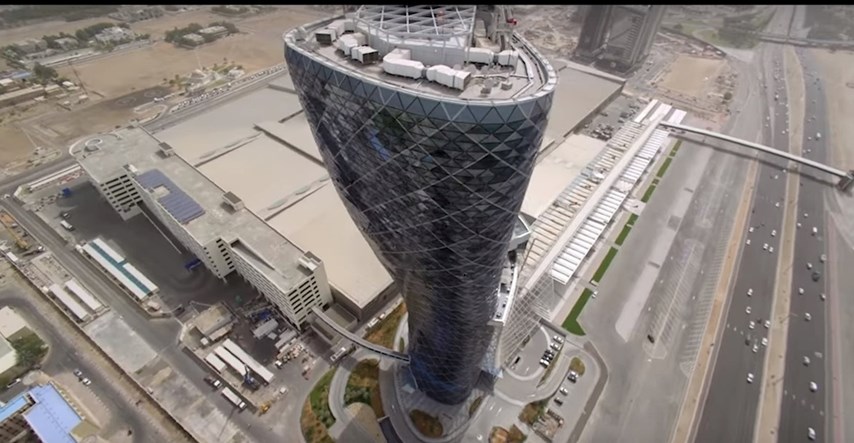 Čudo arhitekture Bliskog istoka: Zgrada koja prkosi gravitaciji