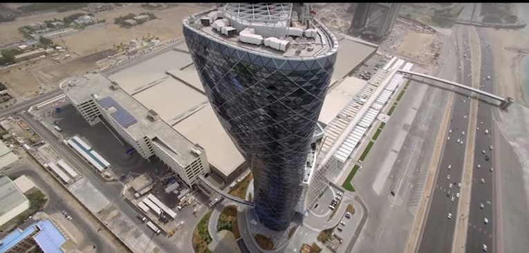 Čudo arhitekture Bliskog istoka: Zgrada koja prkosi gravitaciji