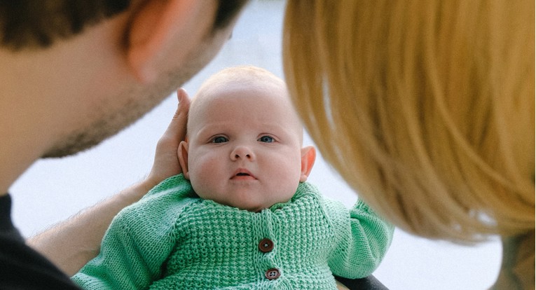 Mama dala sinu ime zbog kojeg će ga možda zafrkavati do kraja života