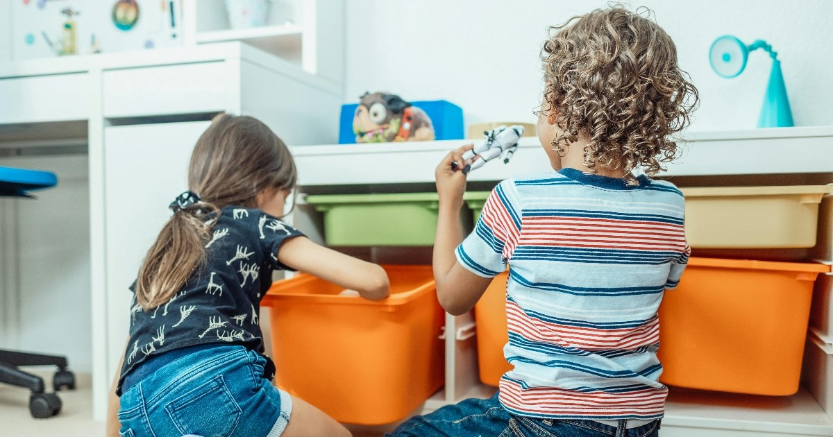 Roditelji se kunu u ove trikove uz koje djeca sama čiste sobu i to s guštom