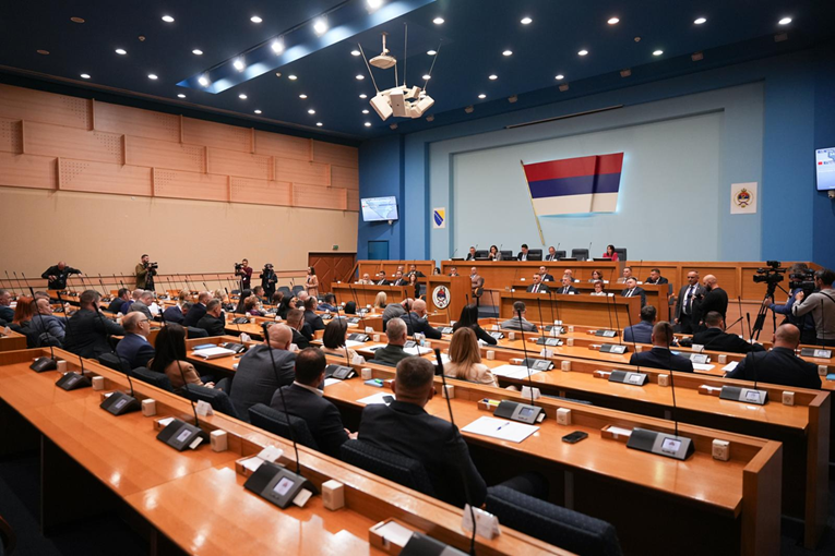 Izveden politički manevar u Republici Srpskoj. Izabrana nova-stara vlada