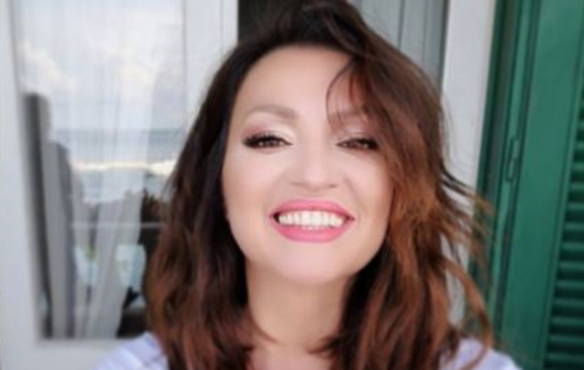 Nina Badrić objavila još jednu fotku u kupaćem kostimu, kažu da izgleda bolje no ikad
