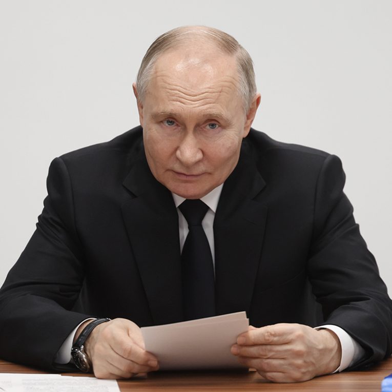 Putin ruskom bankaru: Musk će se vratiti znanosti. Udružite snage s njim