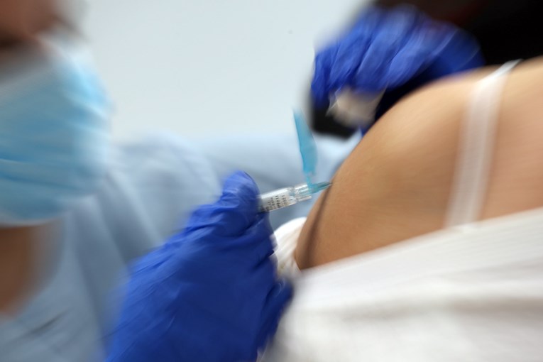 Znanstvenica: Prva generacija cjepiva vjerojatno neće biti učinkovita za sve ljude