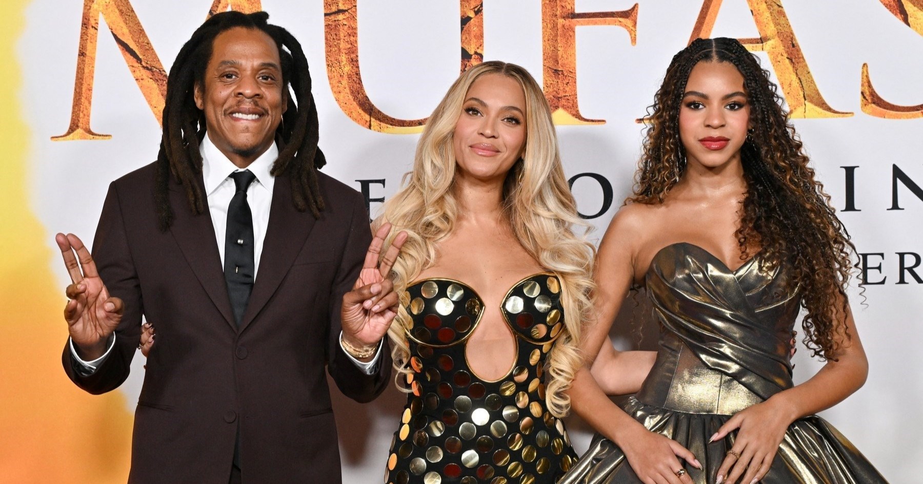 Nakon optužbi za silovanje Jay-Z s Beyonce i kćeri pozirao na premijeri filma