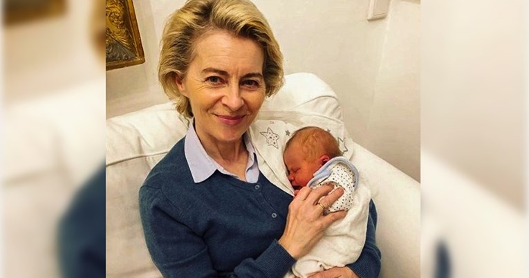 Ursula von der Leyen postala baka, pohvalila se na Instagramu