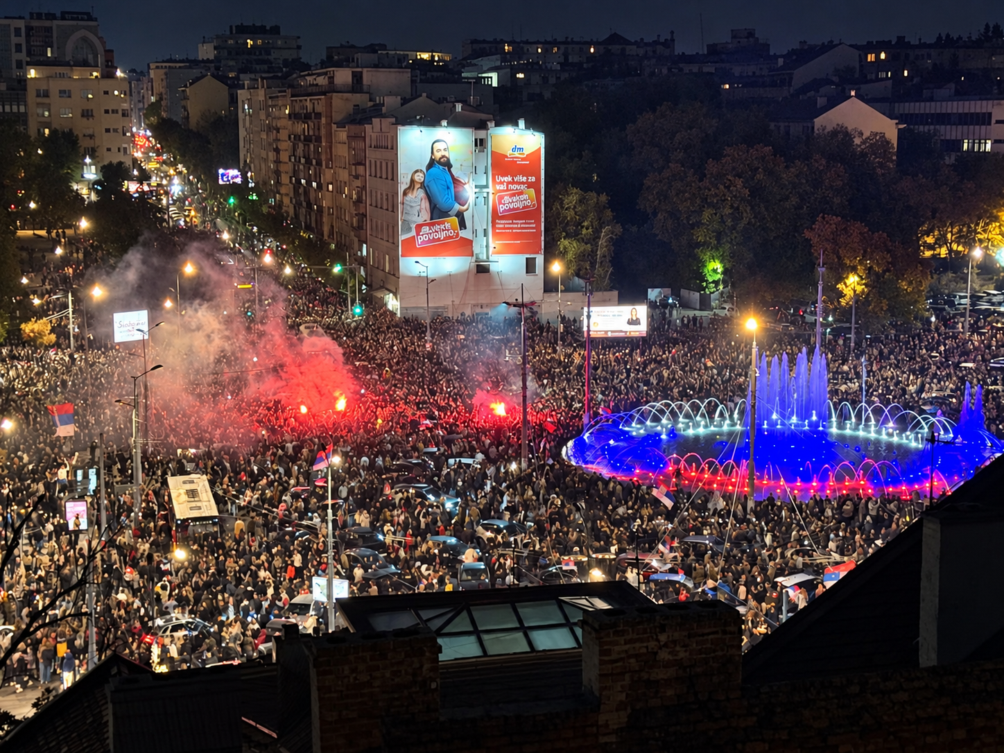 FOTO Ovo je prizor iz Beograda noćas. Slavi se diljem Srbije