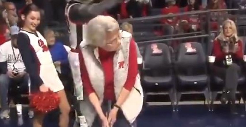 VIDEO 84-godišnja baka ukrala show na utakmici, pogodila "čudo" i osvojila auto