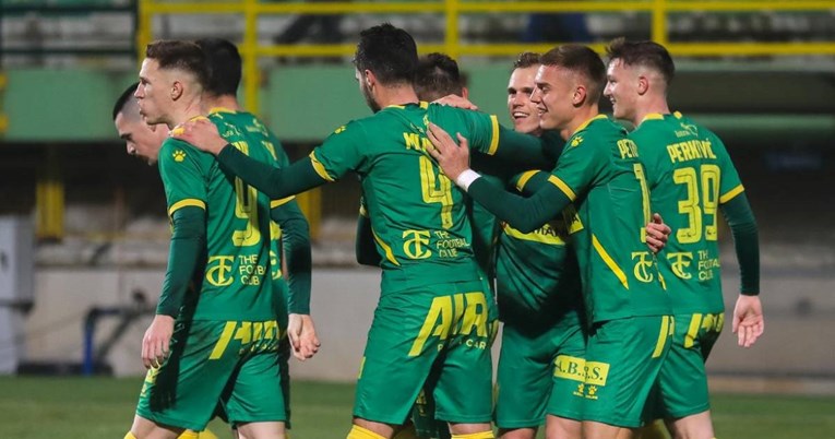 ISTRA - VARAŽDIN 2:1 Kapetan zabio golčinu, a joker s klupe pogodio za pobjedu Istre