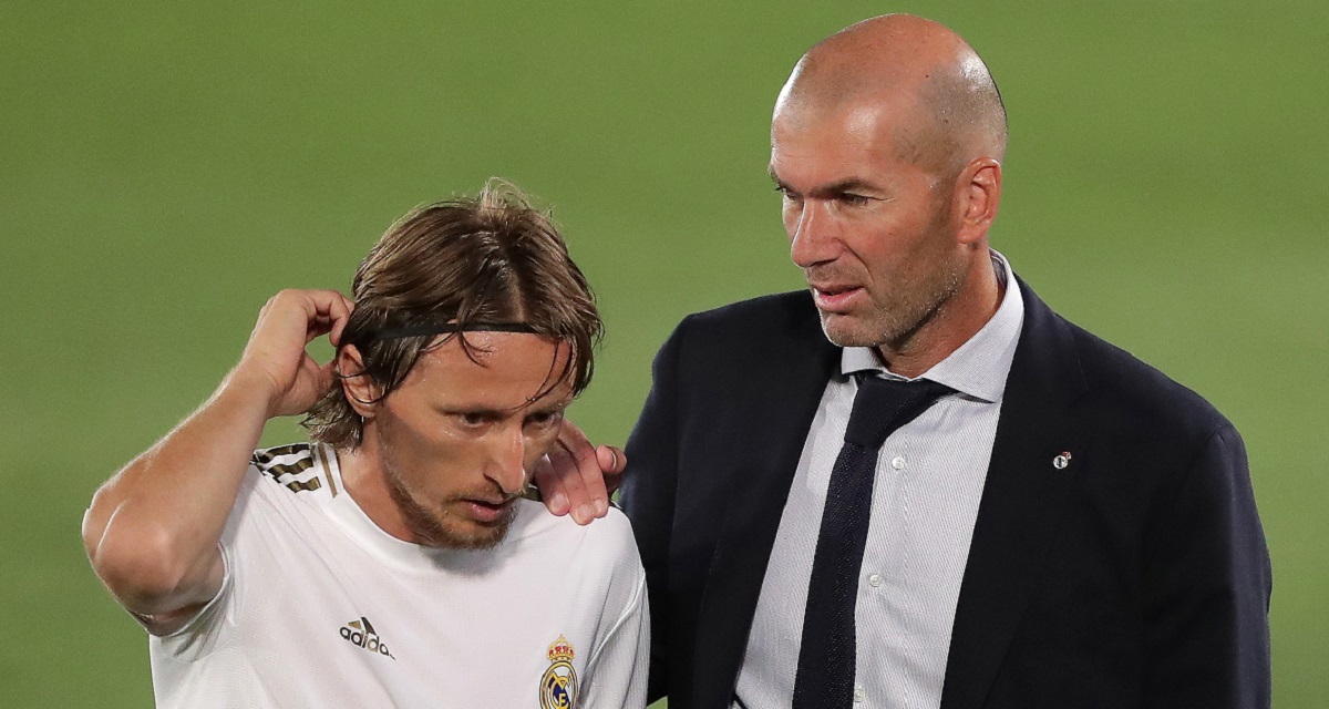 Real se raspadao, a onda su Modrić i četvorica senatora sjeli sa Zidaneom