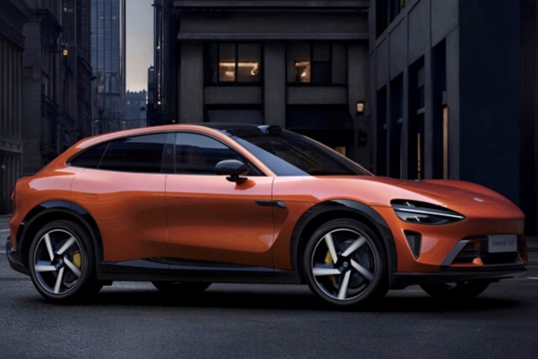 Xiaomi predstavio električni SUV. Doseg mu je 835 km, ubrzava do 100 za tri sekunde