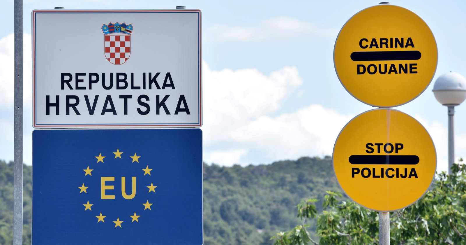 Osam službenika Carinske uprave u 2025. dobilo otkaz zbog teških povreda dužnosti