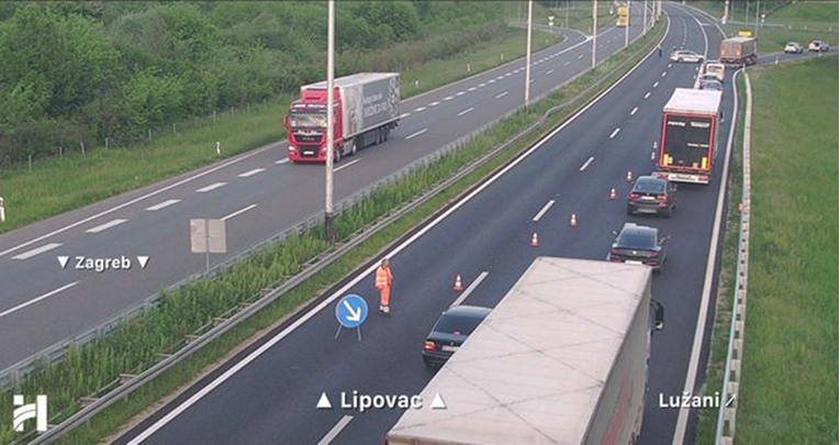 Prometna na A3, četvero ozlijeđenih. Helikopter hitne se spustio na autocestu