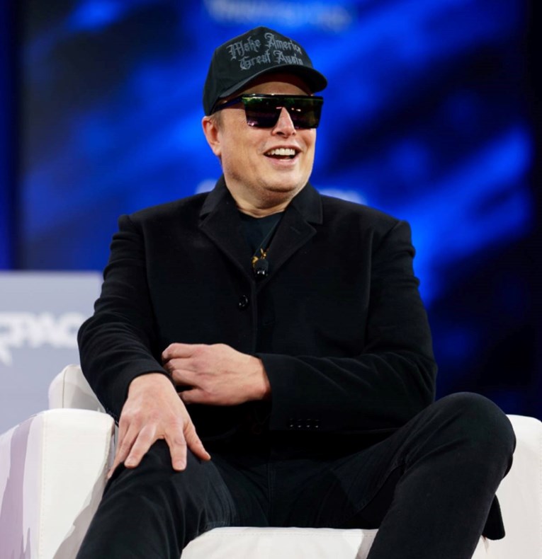 "Gdje mu je moral?": Senator pitao ljude što bi pitali Muska da mogu, odgovori su hit