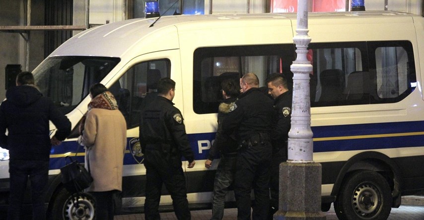 Noćas je na Trgu bana Jelačića pretučen muškarac (32). Teško je ozlijeđen