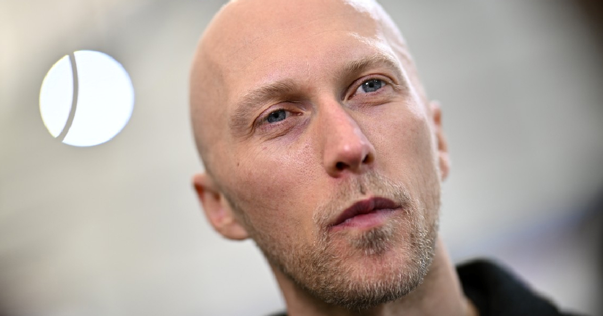 Najluđa priča Igara. Isti trener vodi 13 država, svakih par minuta se mora presvući