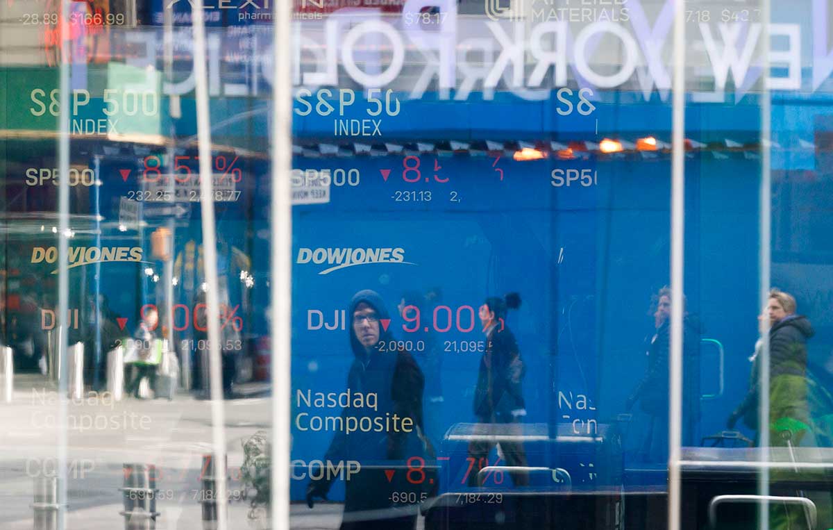 S&P 500 indeks svega jedan bod ispod rekordne razine