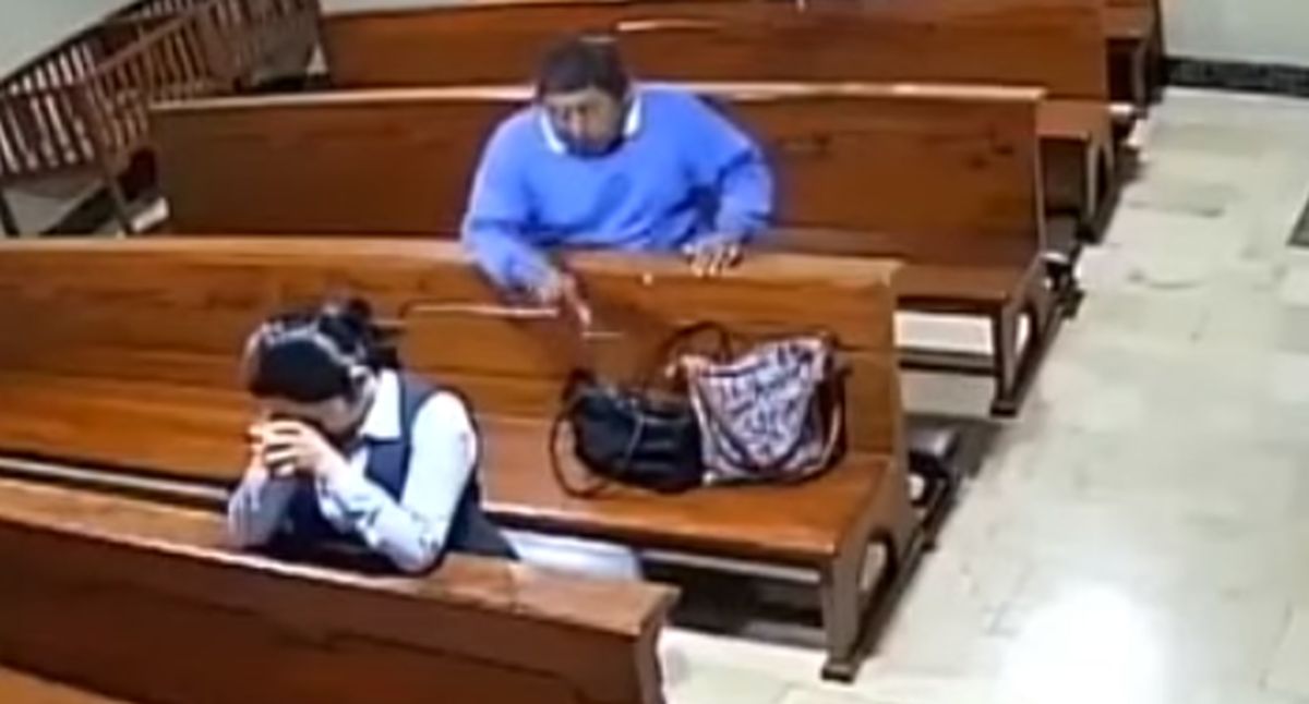 Pokrao ženu dok se molila, ljude najviše razbjesnilo što je učinio nakon toga