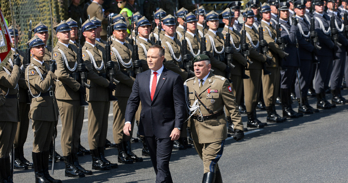 Poljska planira veliku vojnu obuku. Cilj im je obučiti 400 tisuća ljudi do 2026.
