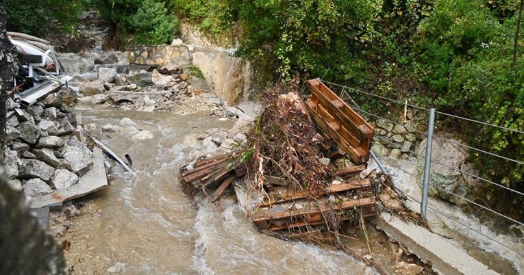 Velika većina ljudi shvaća da će morati mijenjati način života zbog klime, kaže EIB