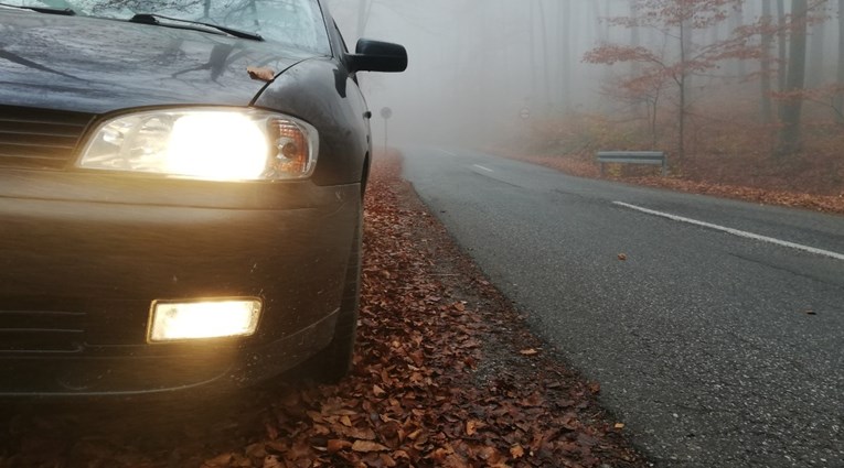 Stražnja svjetla za maglu: Kada ih smijete uključiti a da ne dobijete kaznu?