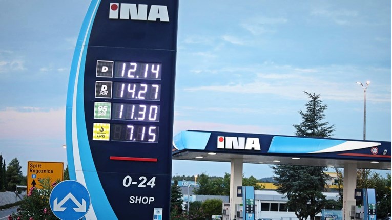 Od danas znatno jeftinije gorivo