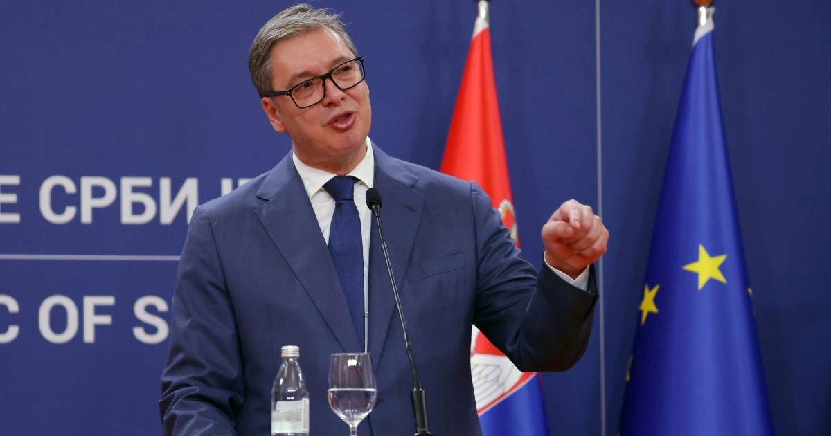 Vučić čestitao srpskom hrvaču: Posebno smo sretni što si pokazao tri prsta u Zagrebu