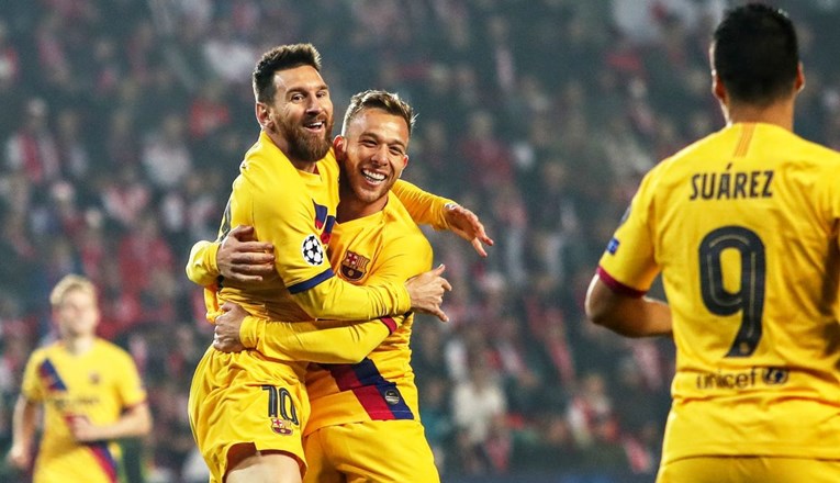 SLAVIA - BARCELONA 1:2 Barca slavila autogolom, Messi postavio dva rekorda